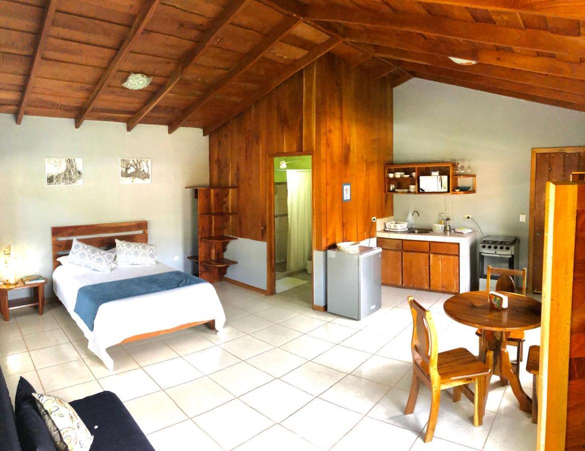 Monte Fresco Hostel Boutique プンタレナス エクステリア 写真